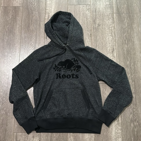 Roots Canada Original Kanga Hoodie Women’s small in black pepper - Picture 3 of 5